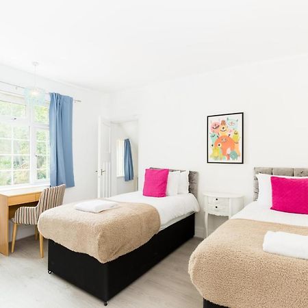 Beautiful 6 Bedroom House For 17 Guests Next To Edgbaston Stadium Μπέρμιγχαμ Εξωτερικό φωτογραφία