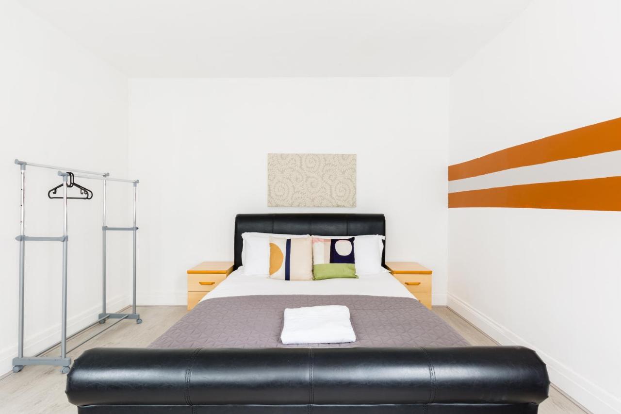 Beautiful 6 Bedroom House For 17 Guests Next To Edgbaston Stadium Μπέρμιγχαμ Εξωτερικό φωτογραφία