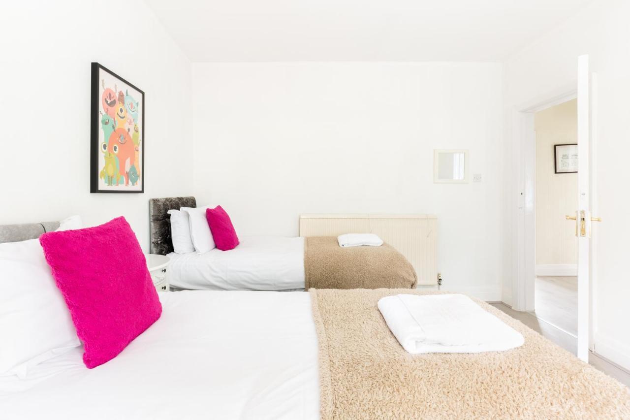 Beautiful 6 Bedroom House For 17 Guests Next To Edgbaston Stadium Μπέρμιγχαμ Εξωτερικό φωτογραφία