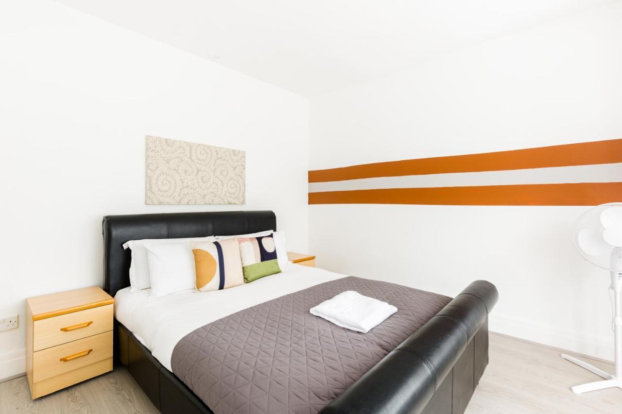 Beautiful 6 Bedroom House For 17 Guests Next To Edgbaston Stadium Μπέρμιγχαμ Εξωτερικό φωτογραφία