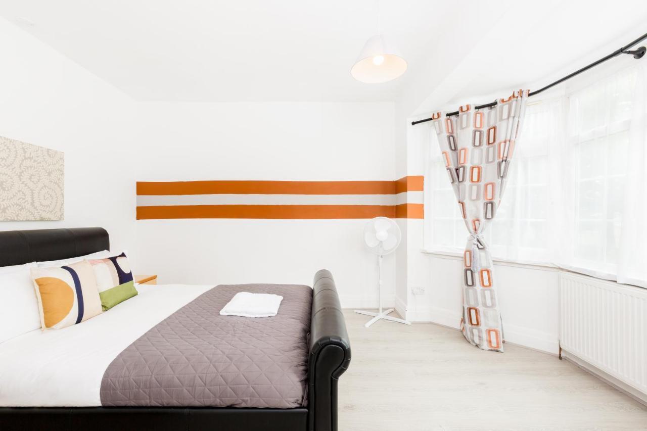 Beautiful 6 Bedroom House For 17 Guests Next To Edgbaston Stadium Μπέρμιγχαμ Εξωτερικό φωτογραφία