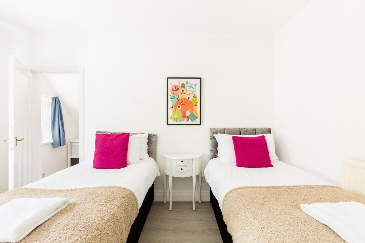 Beautiful 6 Bedroom House For 17 Guests Next To Edgbaston Stadium Μπέρμιγχαμ Εξωτερικό φωτογραφία